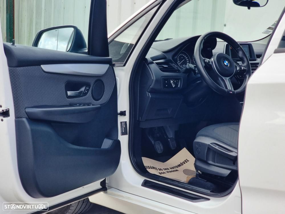 BMW 216 Active Tourer d Corporate Edition - 11