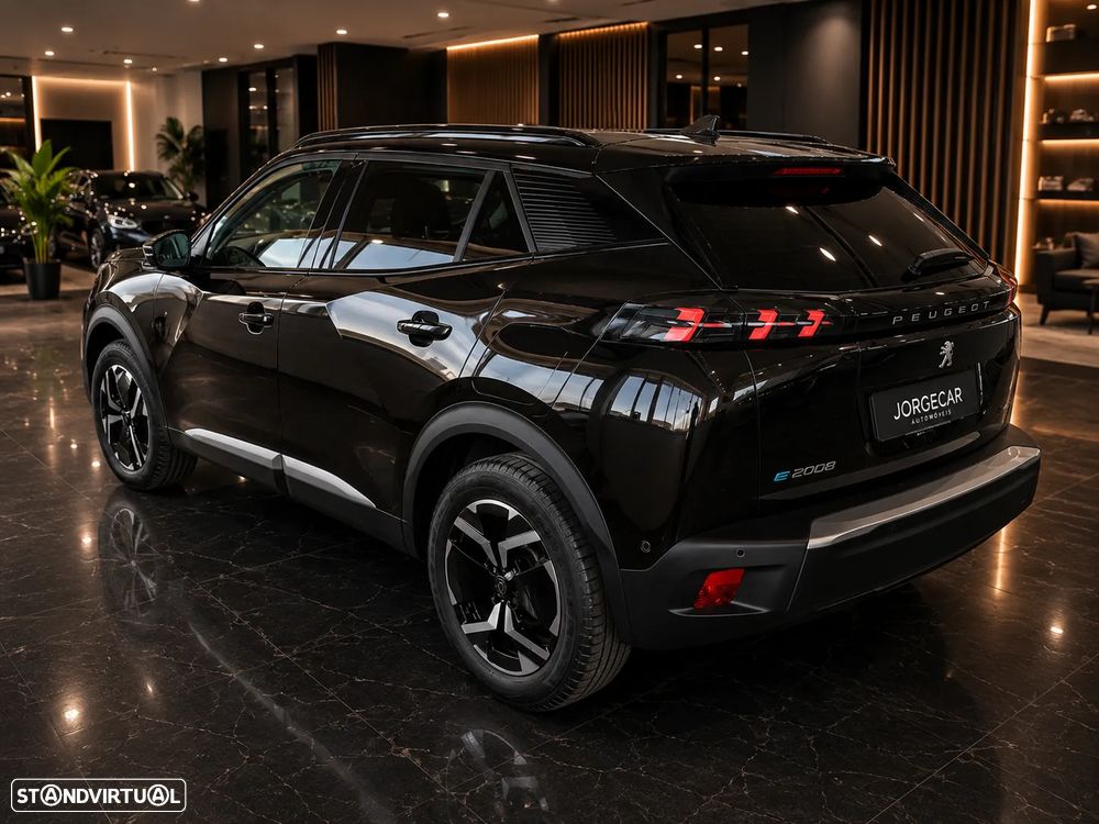 Peugeot e-2008 50 kWh GT Line - 2