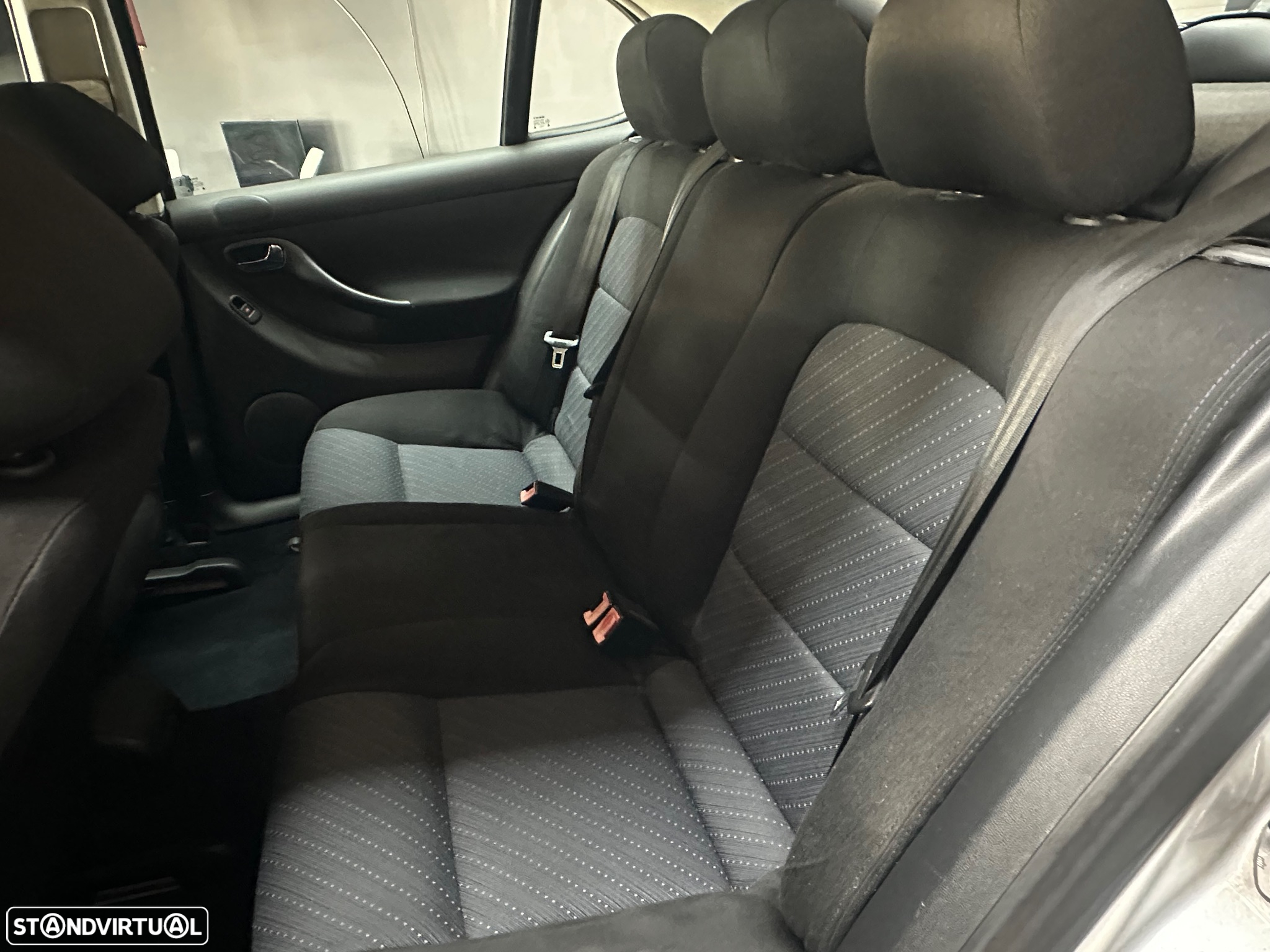 SEAT Leon 1.9 TDI FR - 8
