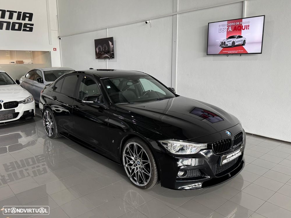 BMW 330 e iPerformance Pack M - 5
