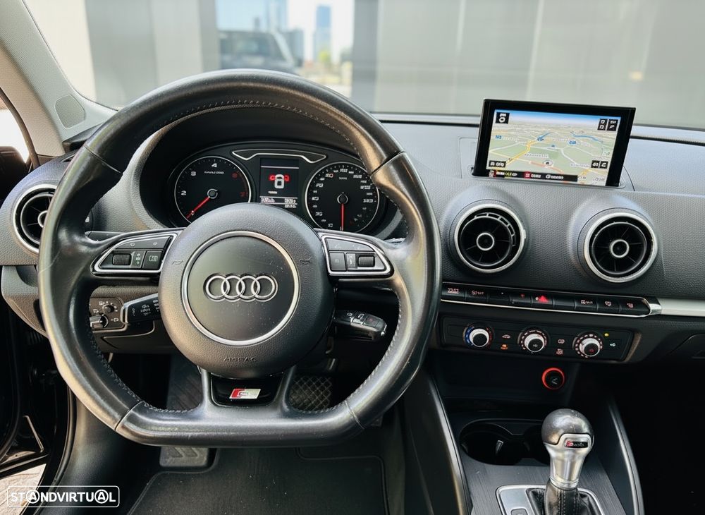 Audi A3 Sportback 1.6 TDI S tronic S line Sport Pack - 12