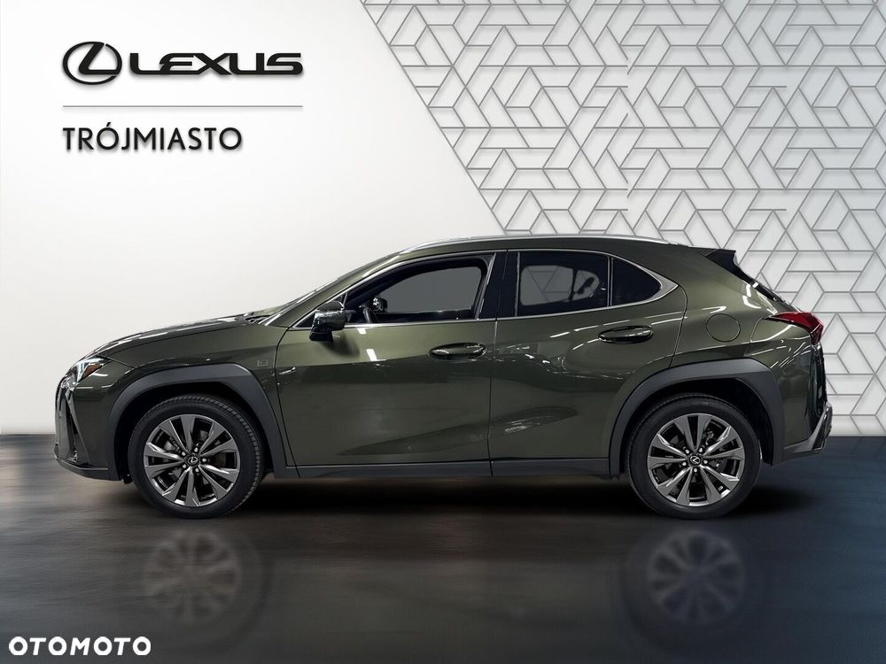Lexus UX 300h F Sport Design AWD - 3