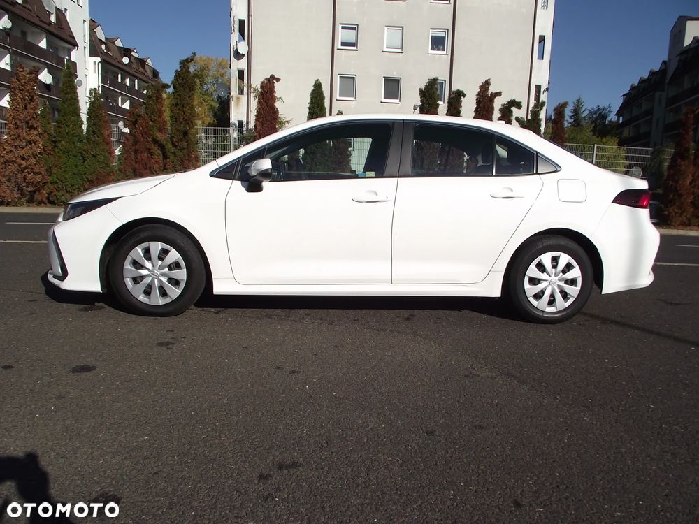 Toyota Corolla 1.8 Hybrid Active - 12