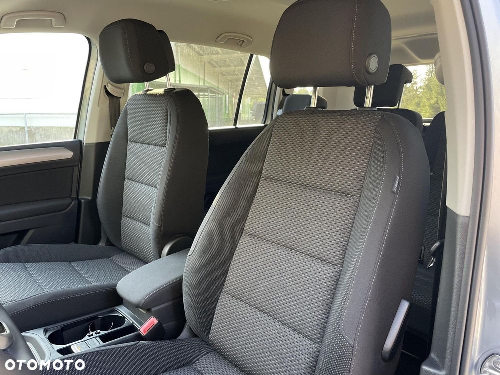 Volkswagen Touran 1.5 TSI EVO Comfortline Plus DSG - 11