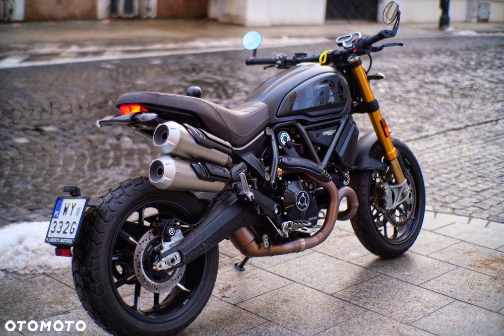 Ducati Scrambler - 1