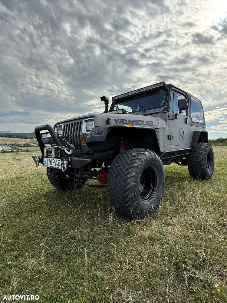 Jeep Wrangler - 1