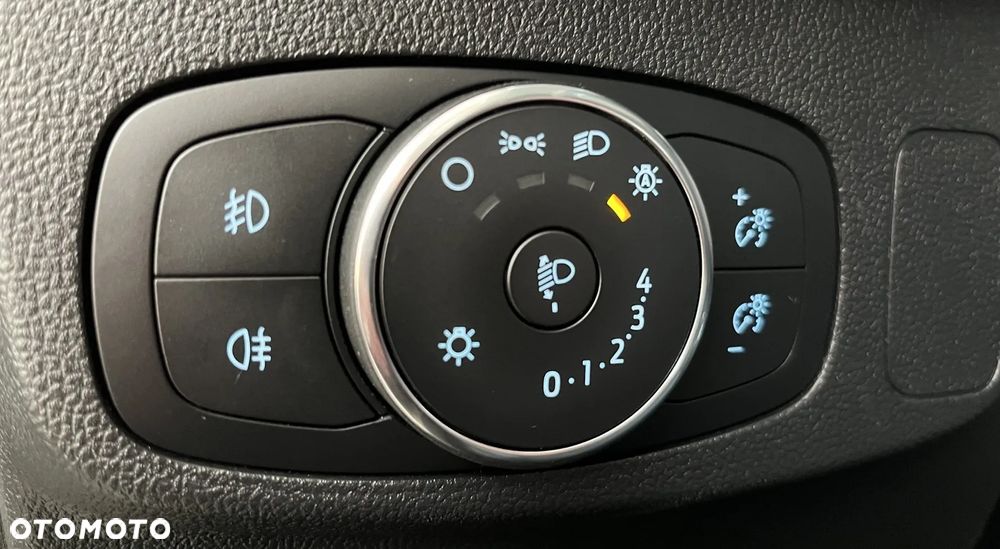 Ford Focus - 18