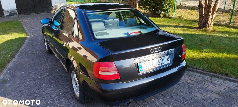 Audi A4 Limousine 1.6 - 1