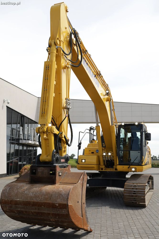 Komatsu PC210LC-11 - 16
