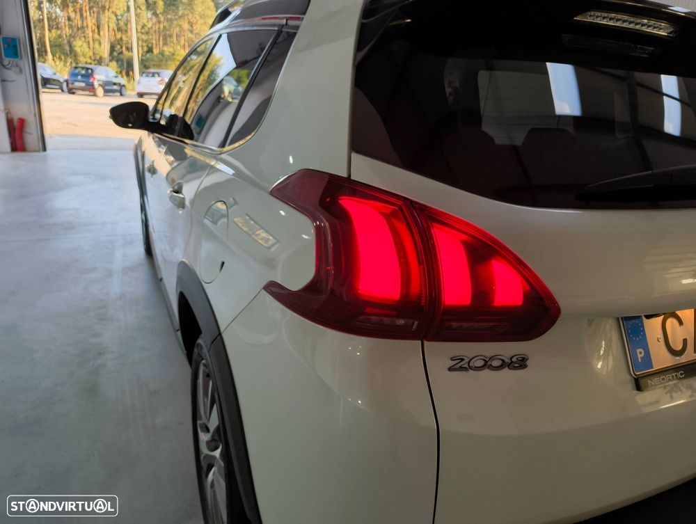 Peugeot 2008 1.2 PureTech Crossway - 9