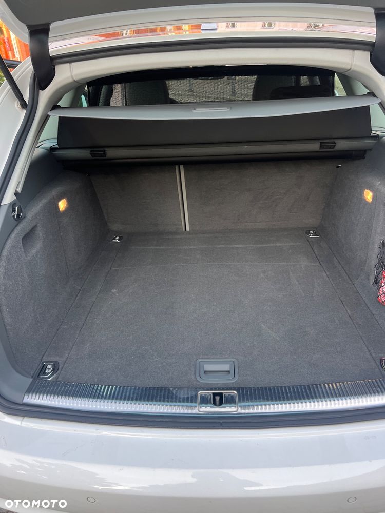 Audi A4 Avant 1.8 TFSI Ambiente - 12