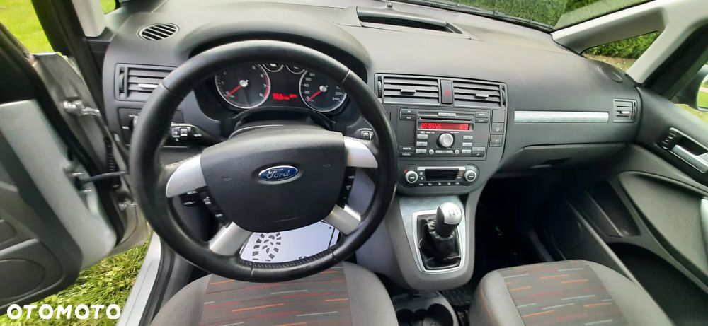 Ford C-MAX - 26
