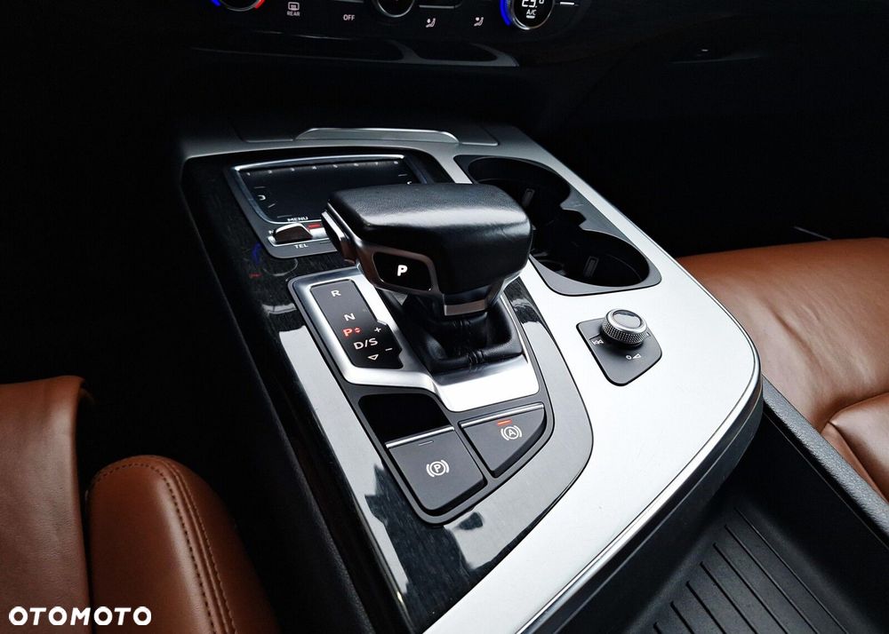 Audi Q7 45 TDI Quattro Tiptronic - 15