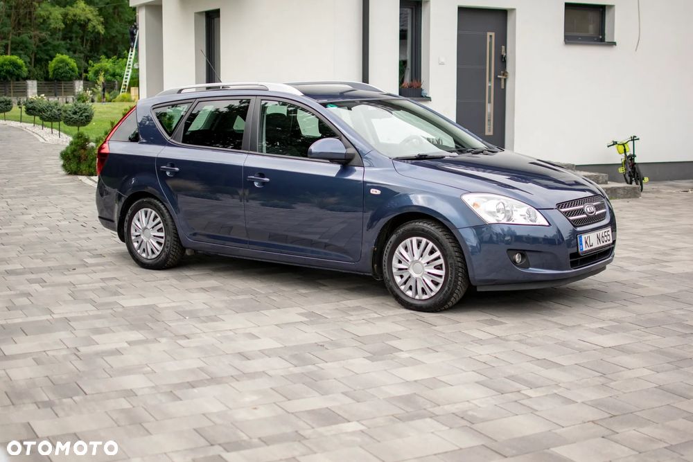 Kia Ceed - 19