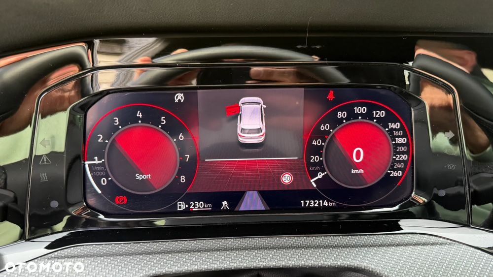 Volkswagen Golf 1.5 TSI OPF R-Line - 33