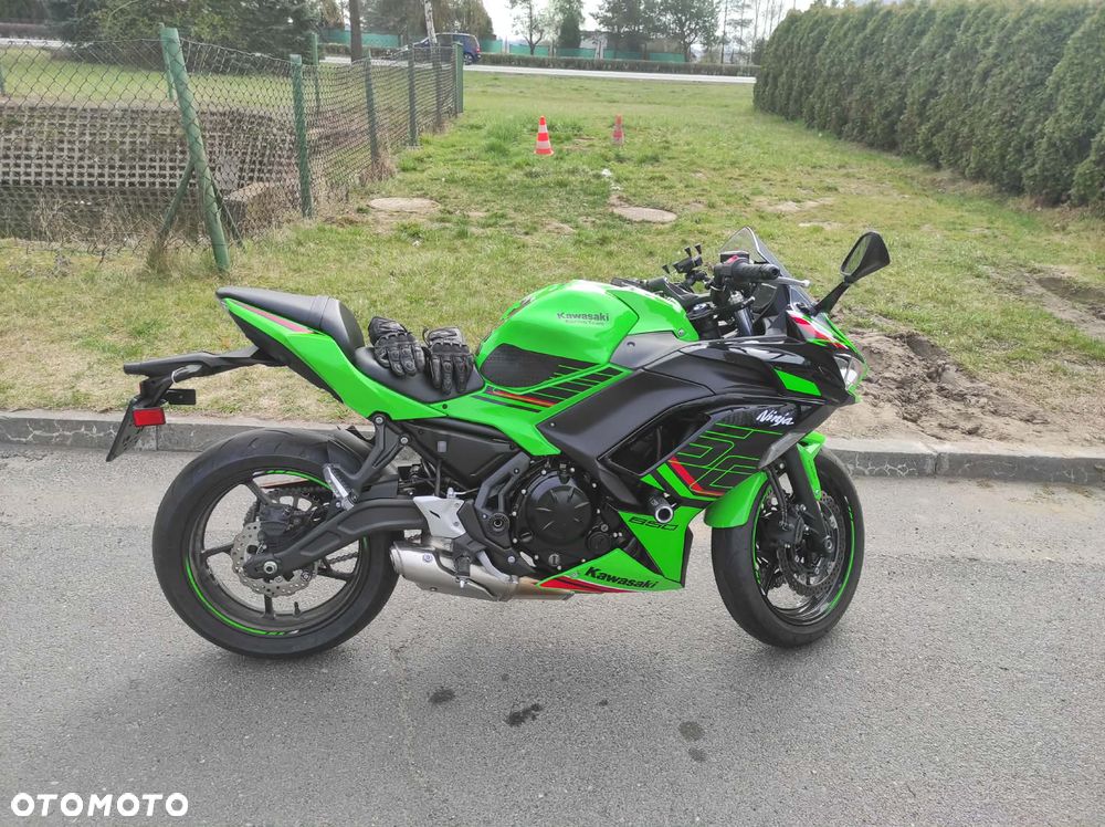 Kawasaki Ninja - 2