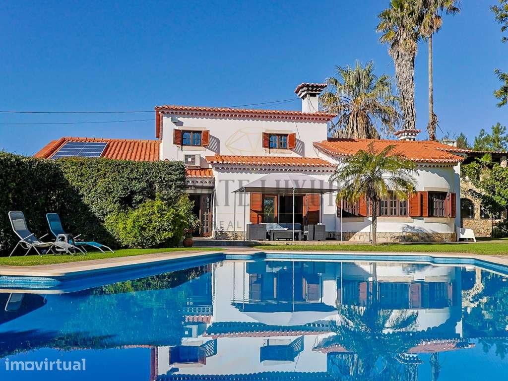 Moradia T7 com caráter único piscina e jardim em Palmela - Grande imagem: 2/30
