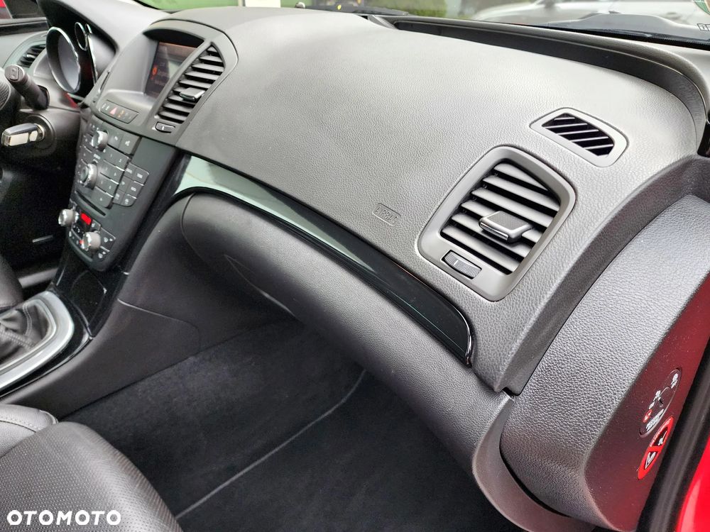 Opel Insignia 2.0 Turbo 4x4 Sport - 33