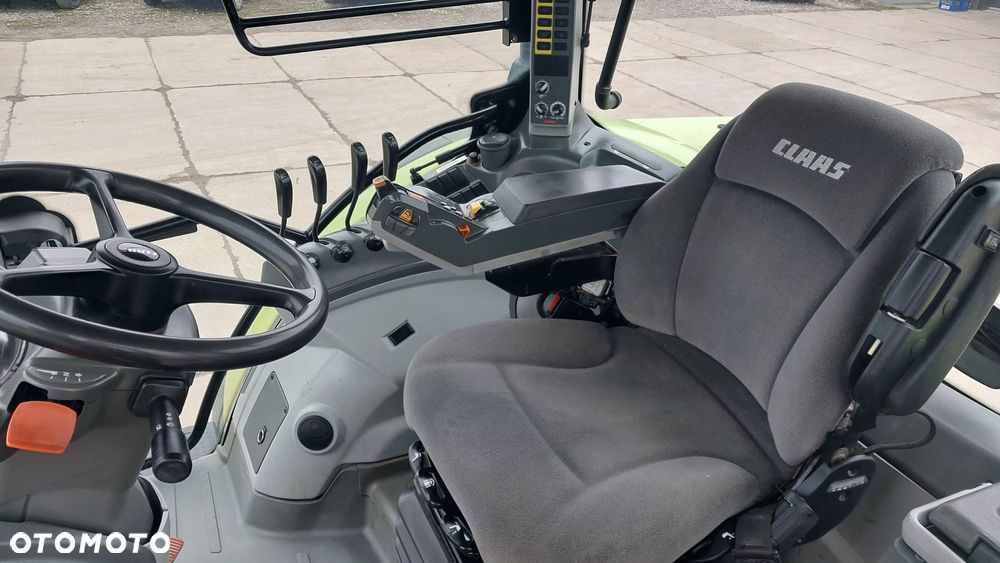Claas Arion - 30