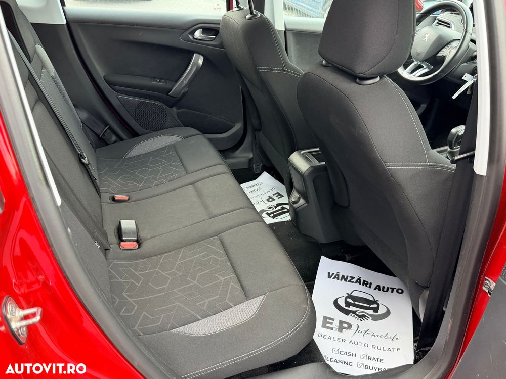 Peugeot 2008 PureTech 110 Style - 9