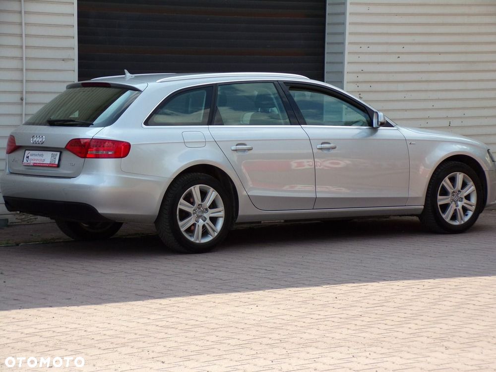 Audi A4 Avant - 5