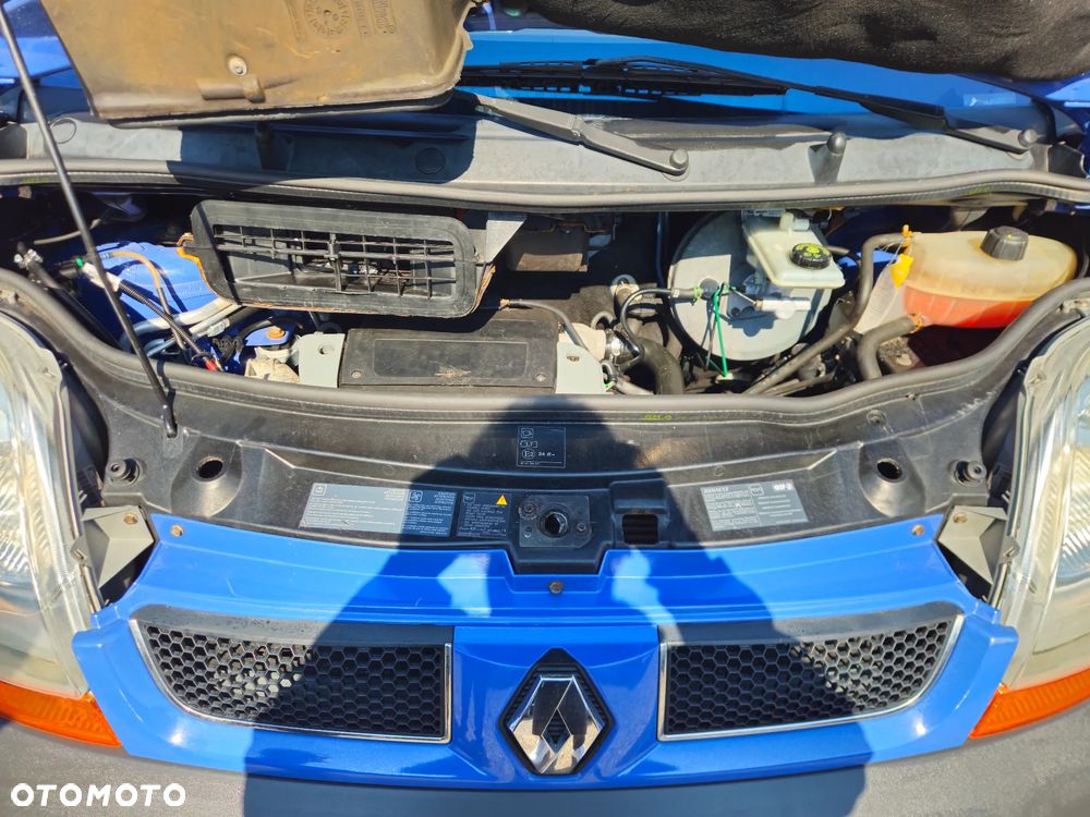 Renault Trafic - 17