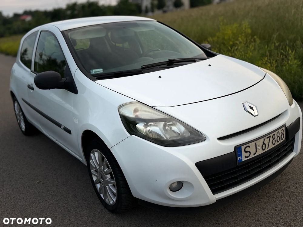 Renault Clio 1.5 dCi 90 FAP Dynamique - 2
