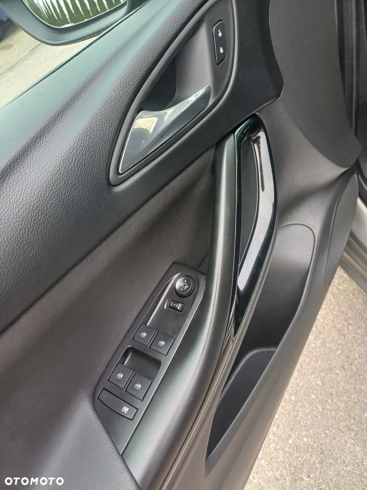 Opel Astra 1.4 T GPF Dynamic - 28