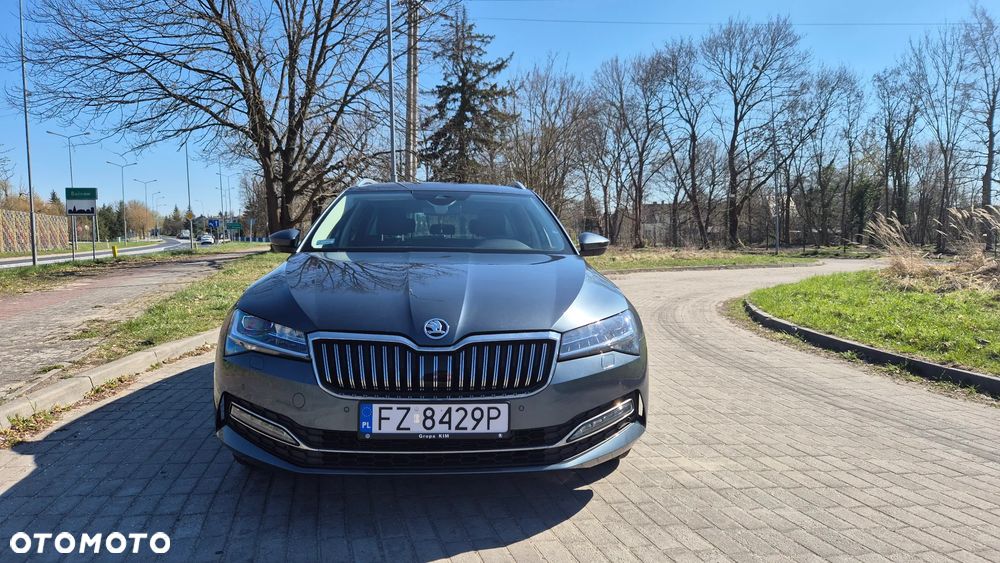 Skoda Superb 2.0 TSI Style DSG - 8