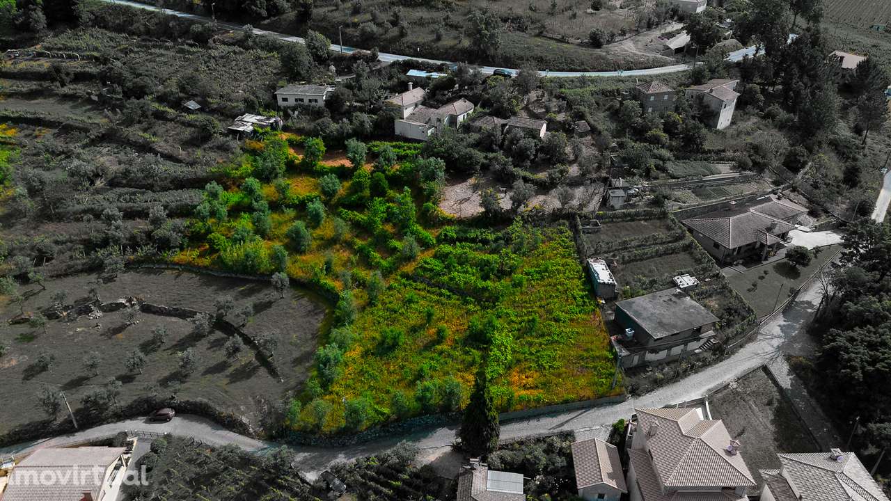 TERRENO P/ CONSTRUÇÃO COM VISTA PARA O RIO DOURO - Grande imagem: 4/12