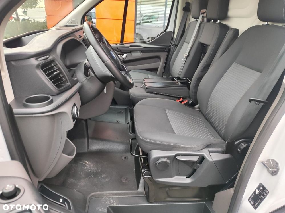 Ford Transit Custom - 12