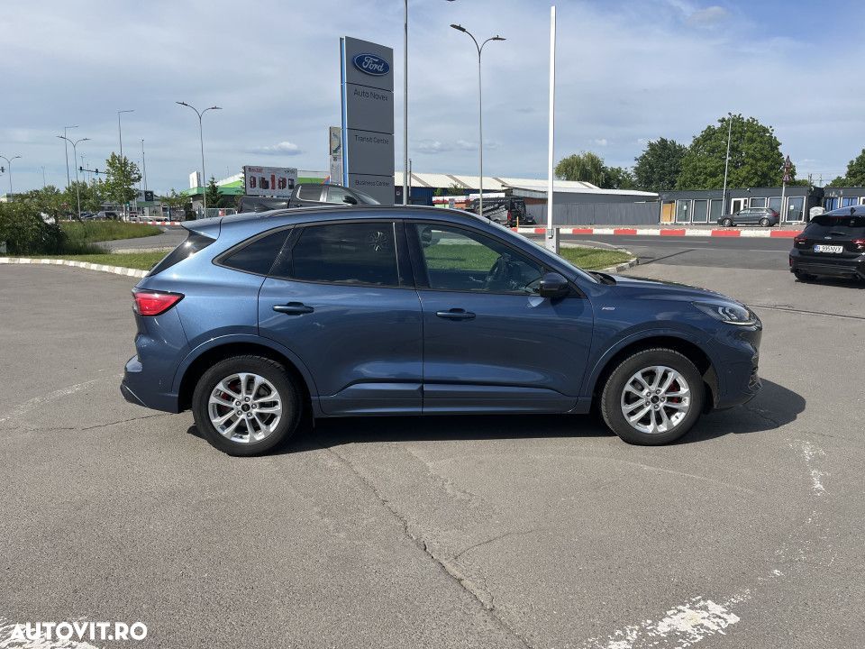 Ford Kuga - 9