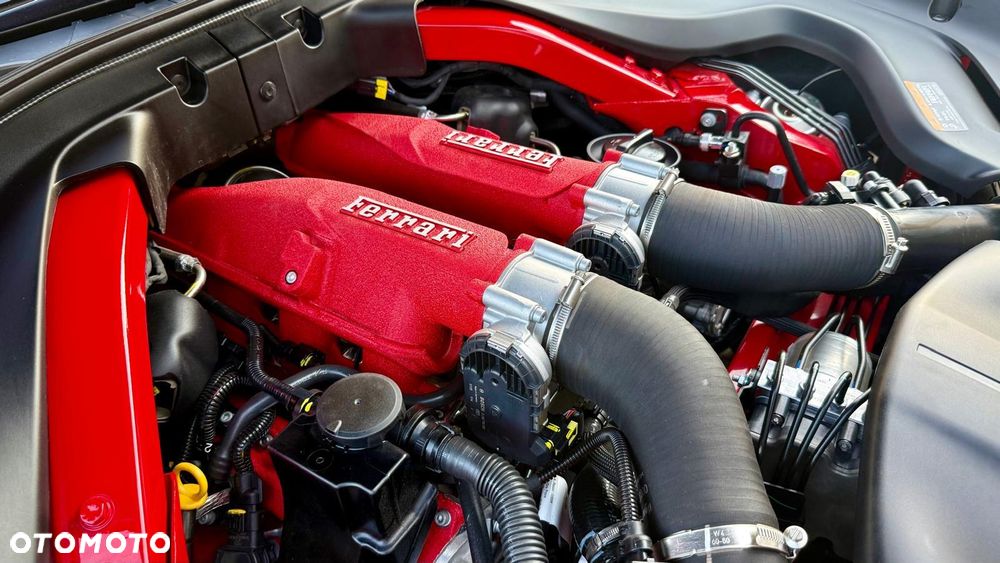 Ferrari Roma Spider - 15