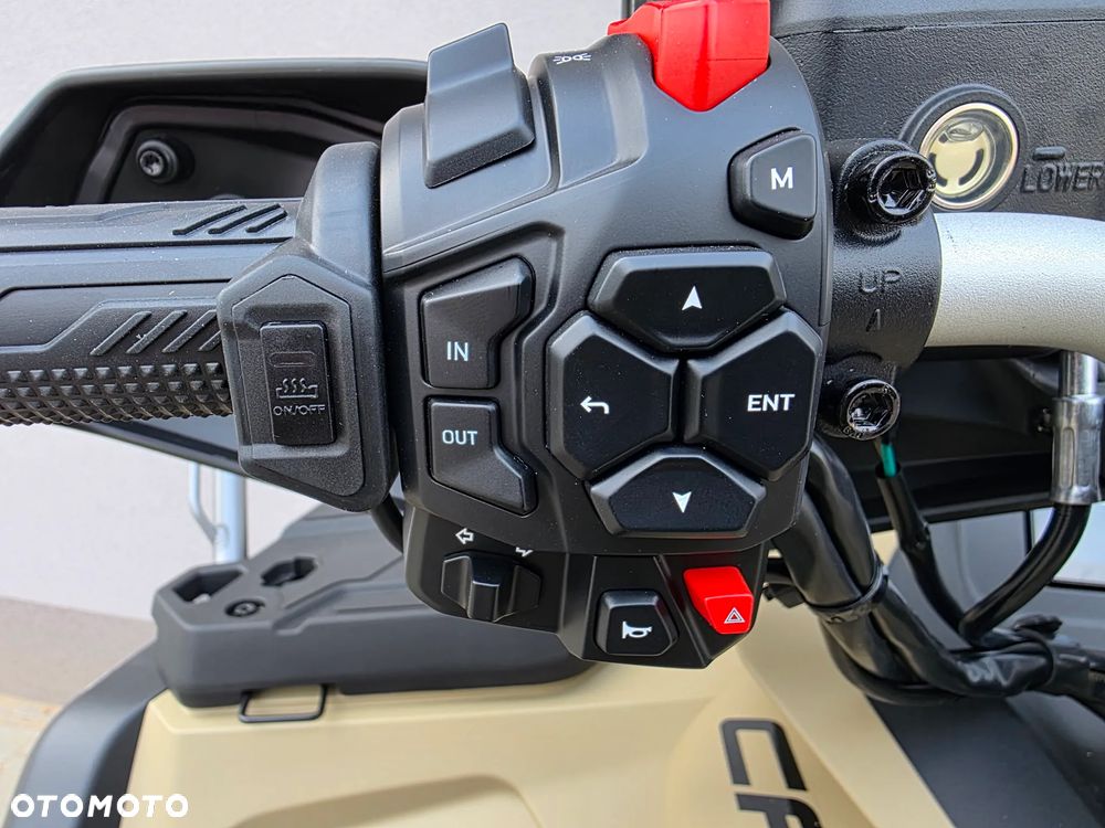 CFMoto CForce - 18