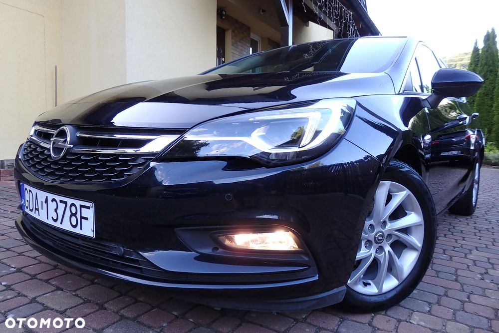 Opel Astra 1.4 Turbo Innovation - 36