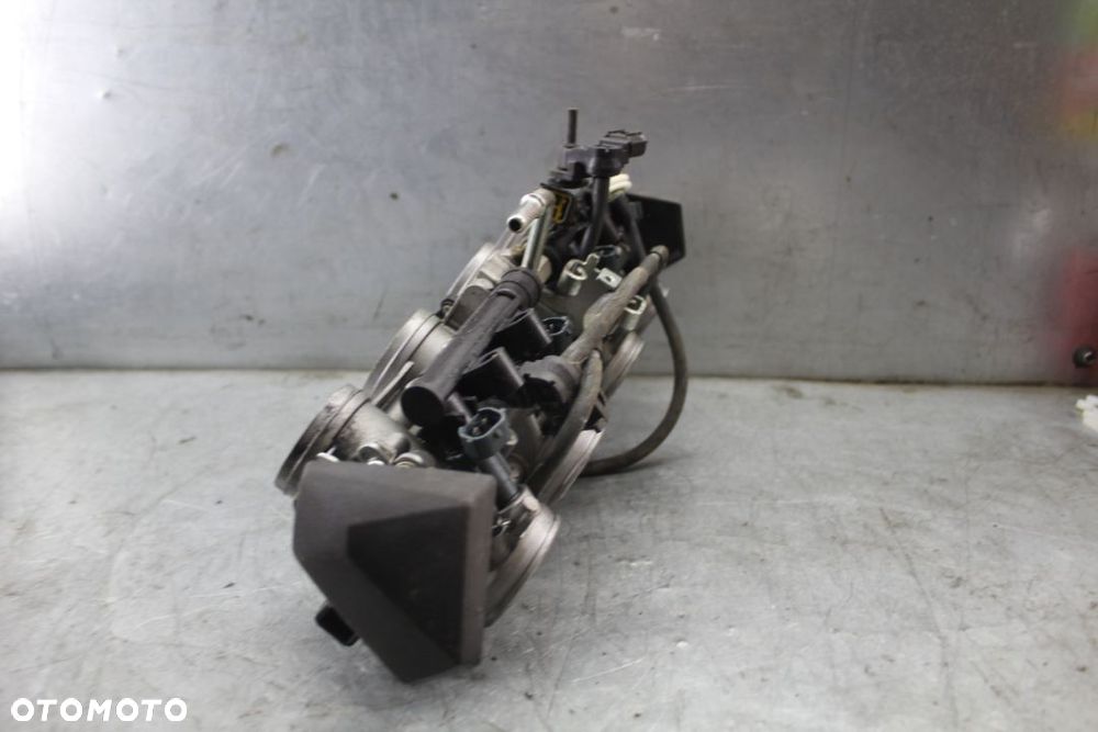 Kawasaki Z 800 Przepustnica przepustnice wtryski wtrysk - 3