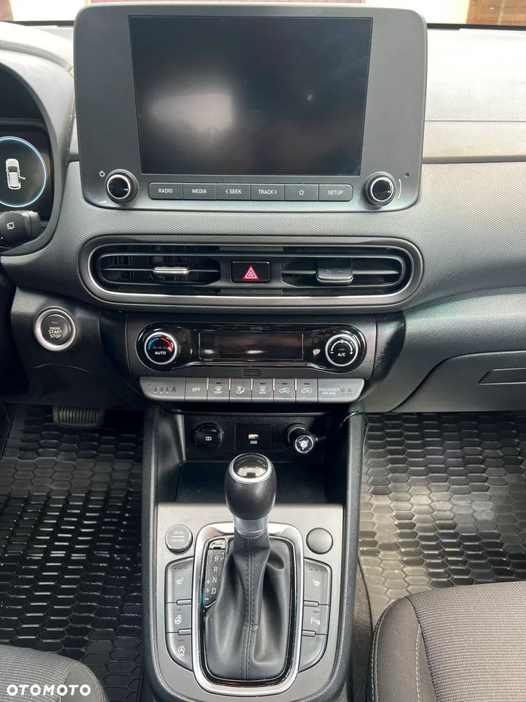 Hyundai Kona 1.6 T-GDI Style DCT - 16