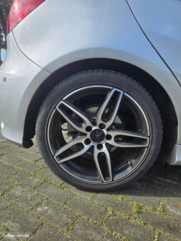 Mercedes-Benz A 180 d AMG Line Aut. - 2