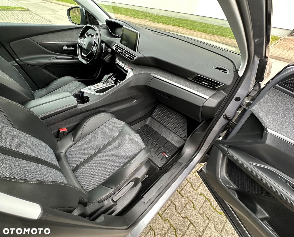 Peugeot 3008 BlueHDi 130 Stop & Start EAT8 Allure - 22