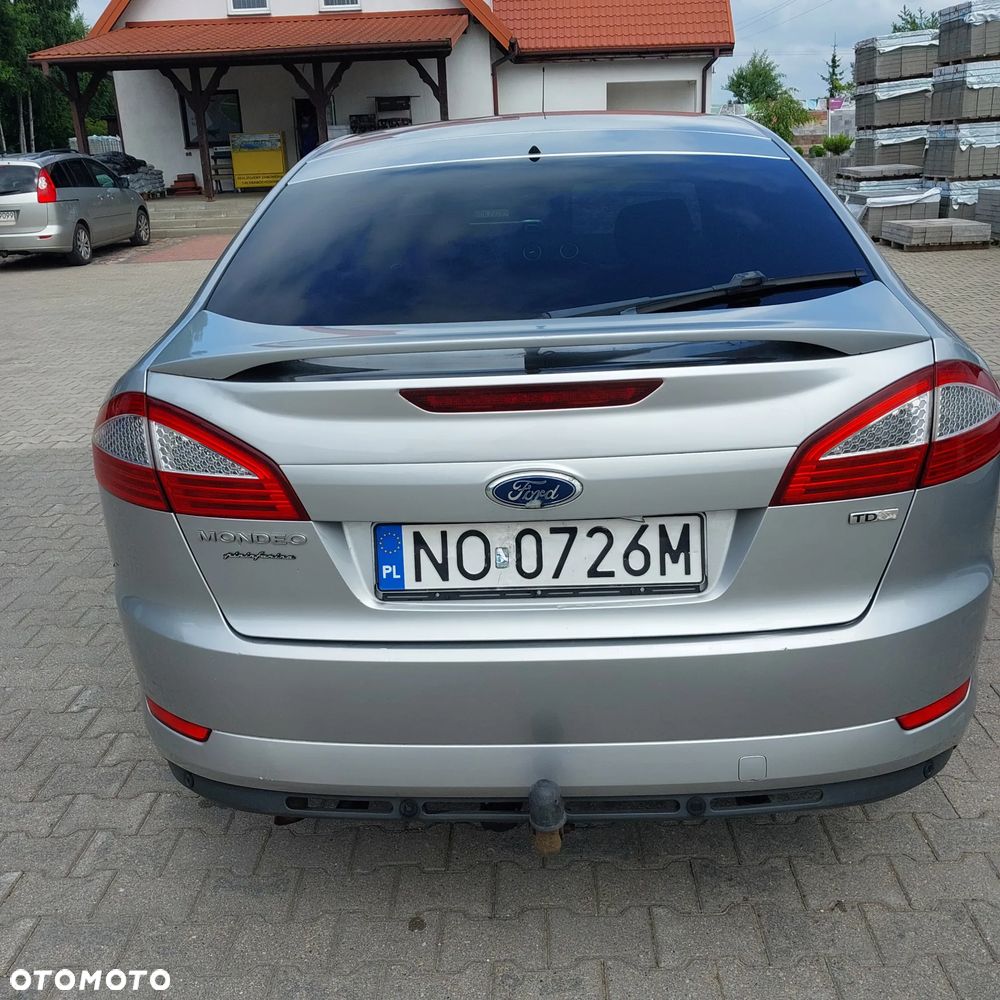 Ford Mondeo 1.8 TDCi Ghia - 3