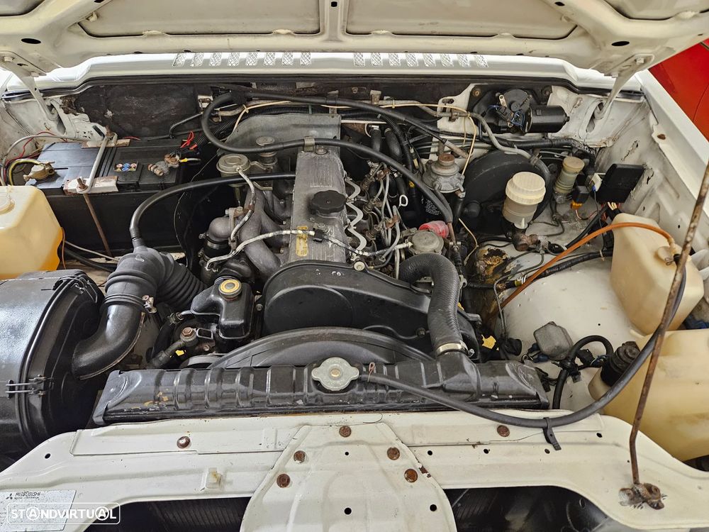 Mitsubishi Pajero 2.5 TD GLX Longo - 9