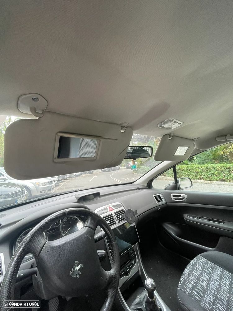 Peugeot 307 1.6 HDi Premium - 19