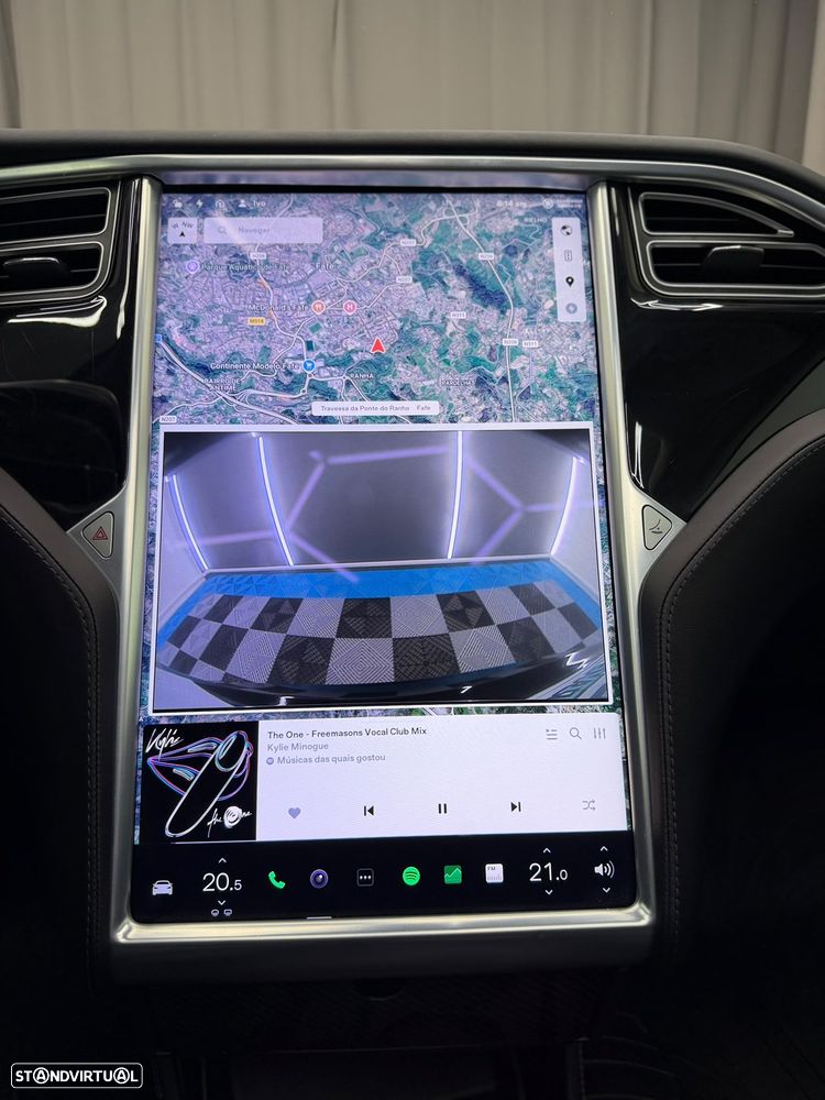 Tesla Model S 70 - 15