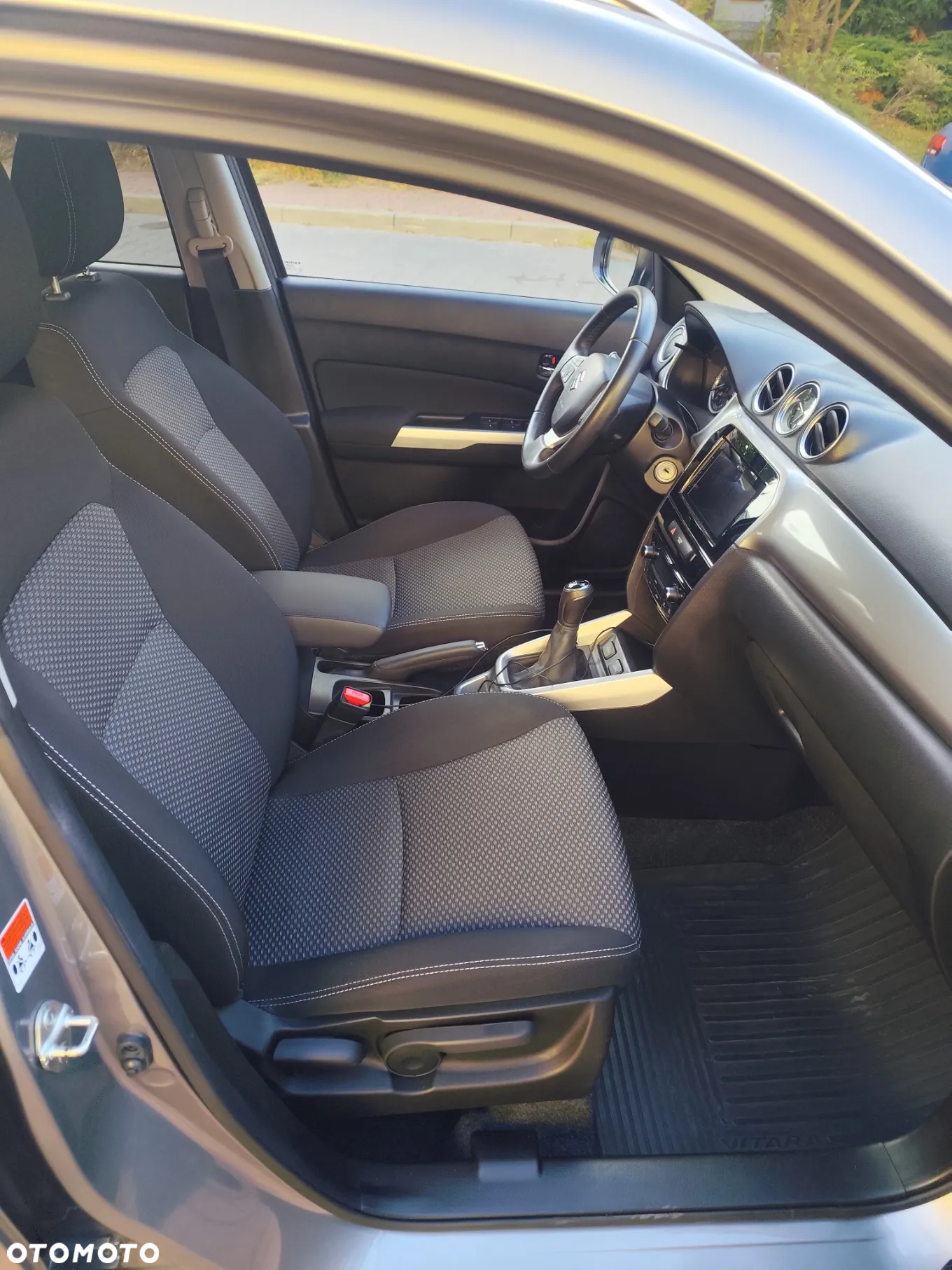 Suzuki Vitara 1.6 Premium 2WD - 8