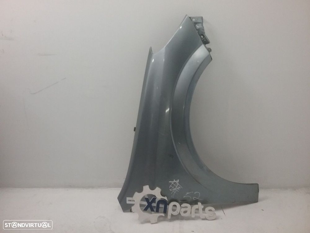 Guarda-lamas Dto OPEL ASTRA H (A04) 08.05 - 10.10 Usado - 1
