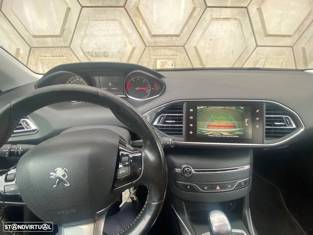 Peugeot 308 1.6 e-HDi Allure J17 — fotografia 7