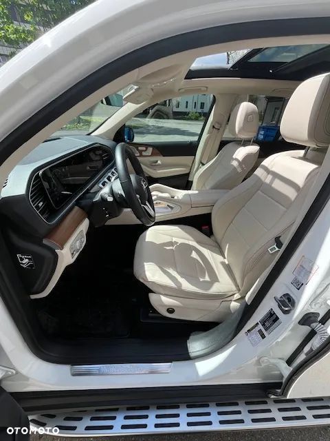 Mercedes-Benz GLE - 1