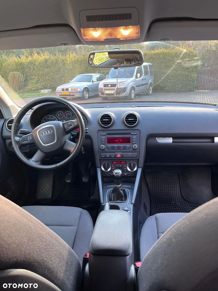 Audi A3 Sportback 1.6 Ambition - 15