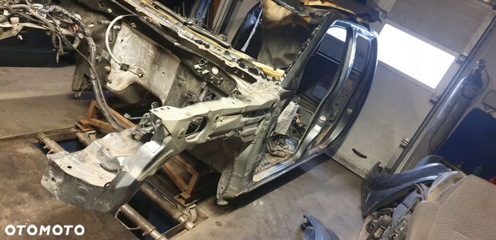 NISSAN NAVARA D40 2012 ZAWIESZENIE AMORTYZATOR P P - 9