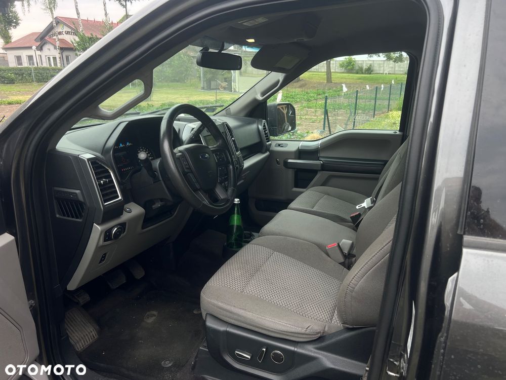 Ford F150 - 8